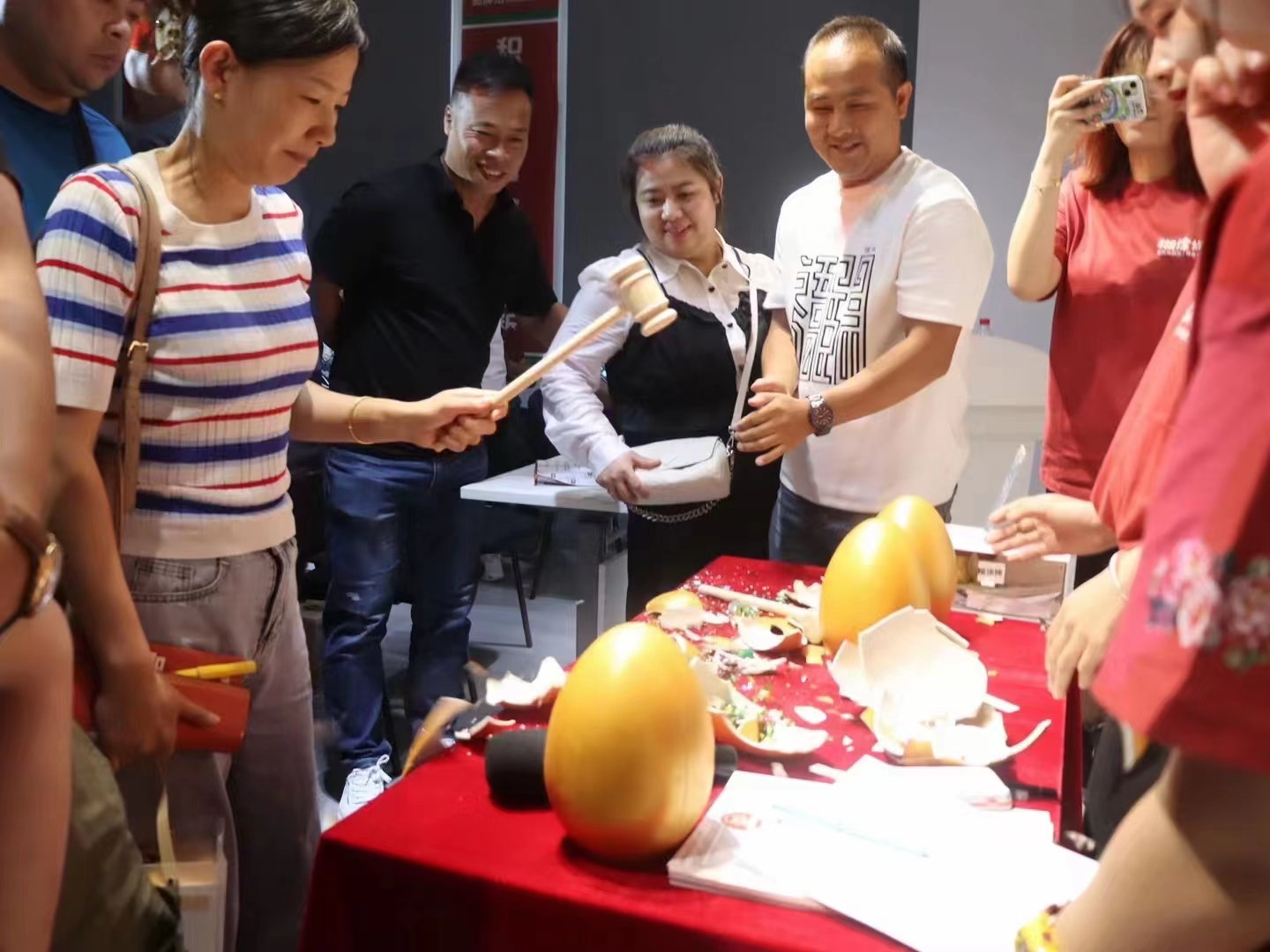 糊涂婶麻辣烫加盟